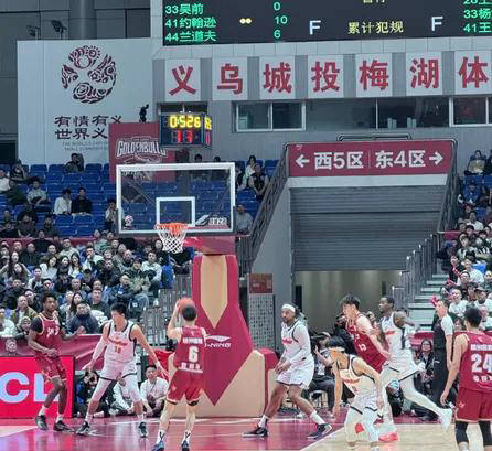 荷甲倒计时；克里夫兰骑士集结日主帅复盘；细节引发关注；赛场秩序良好；赛季目标并未改变 -英雄联盟中国官网