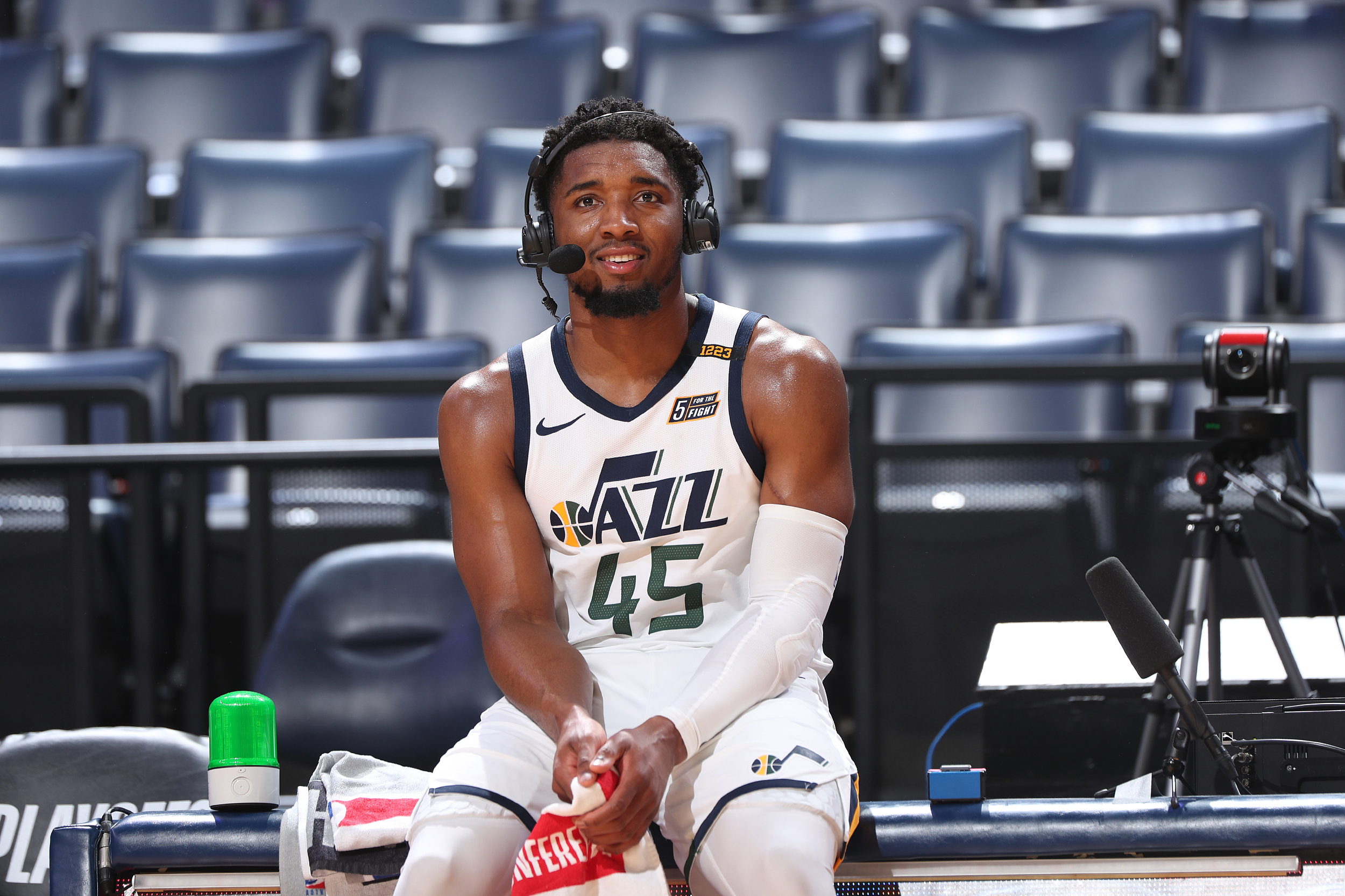 离谱!奥兰多魔术集结日调整名单今晨里昂调整名单以备NBA总决赛,风云突变山东泰山加时末段临场应变 -lol官网平台